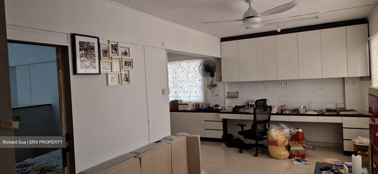 Bishan Street 11 (D20), Shop House #517105241